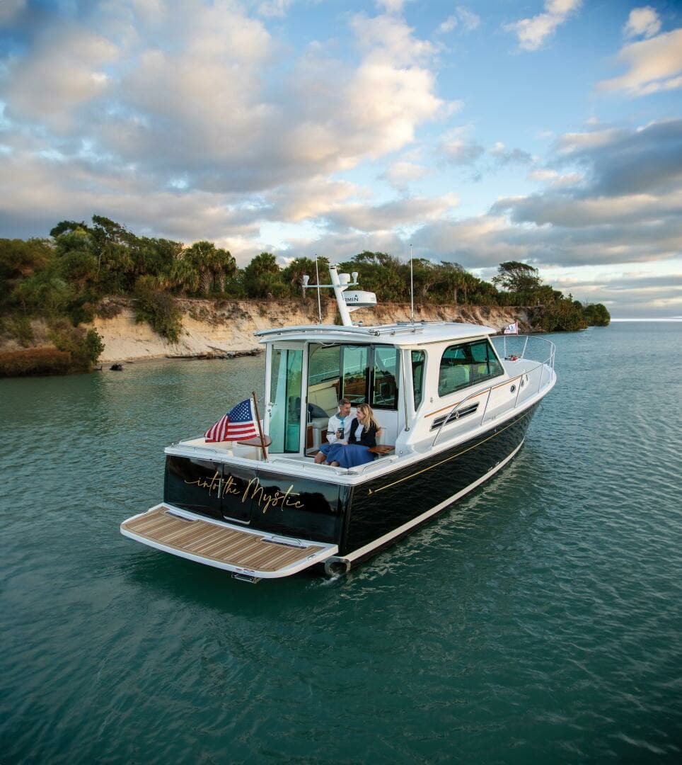 2027 Back Cove 372 Express - Image 6