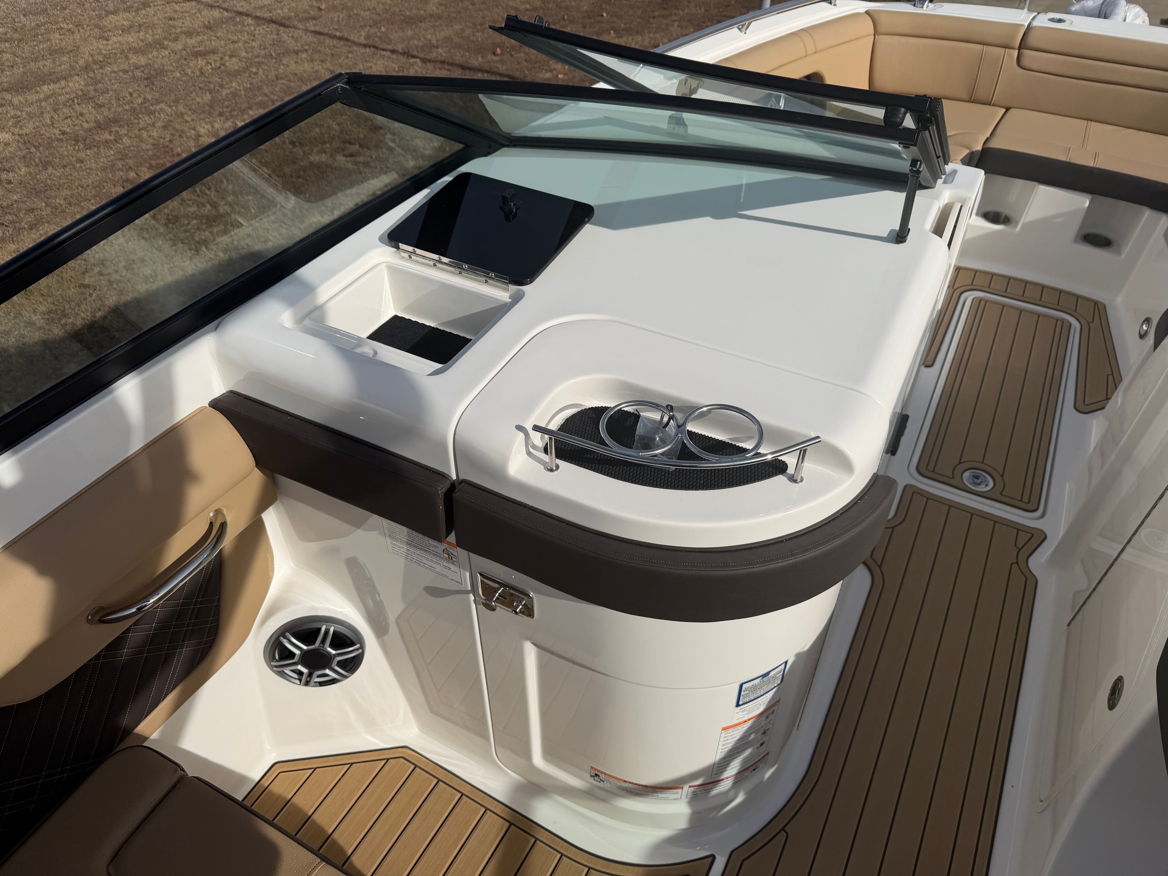 2026 Sea Ray SDX 290 - 28