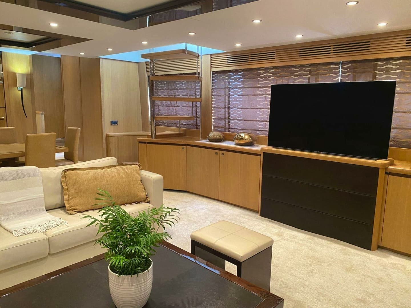 2011 Princess Yachts — - Image 28