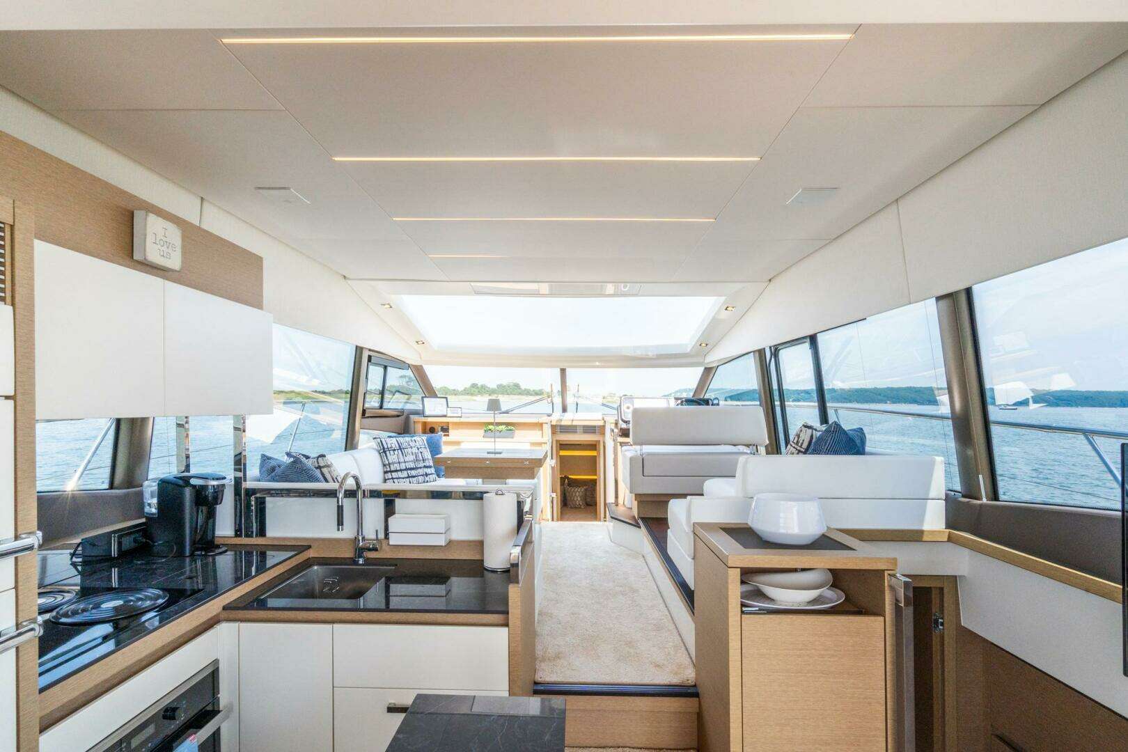 2019 Prestige — - Image 25