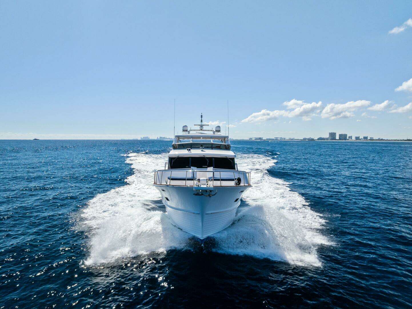 2005 Grand Banks 72 Aleutian RP - Image 18