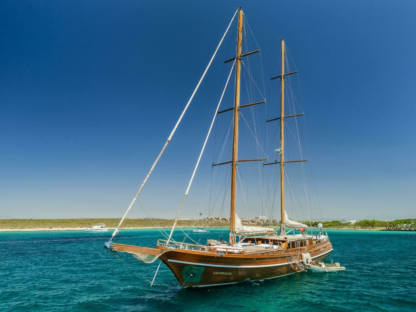 2013 East Yachting Custom - Image 4