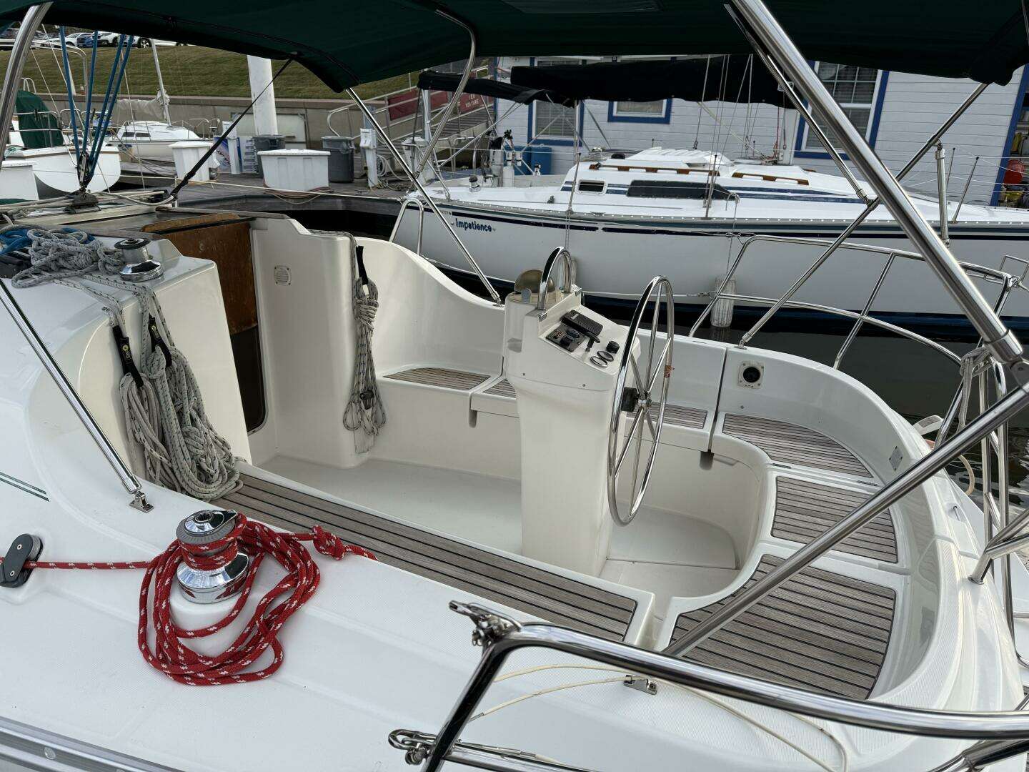 1998 Beneteau — - Image 4