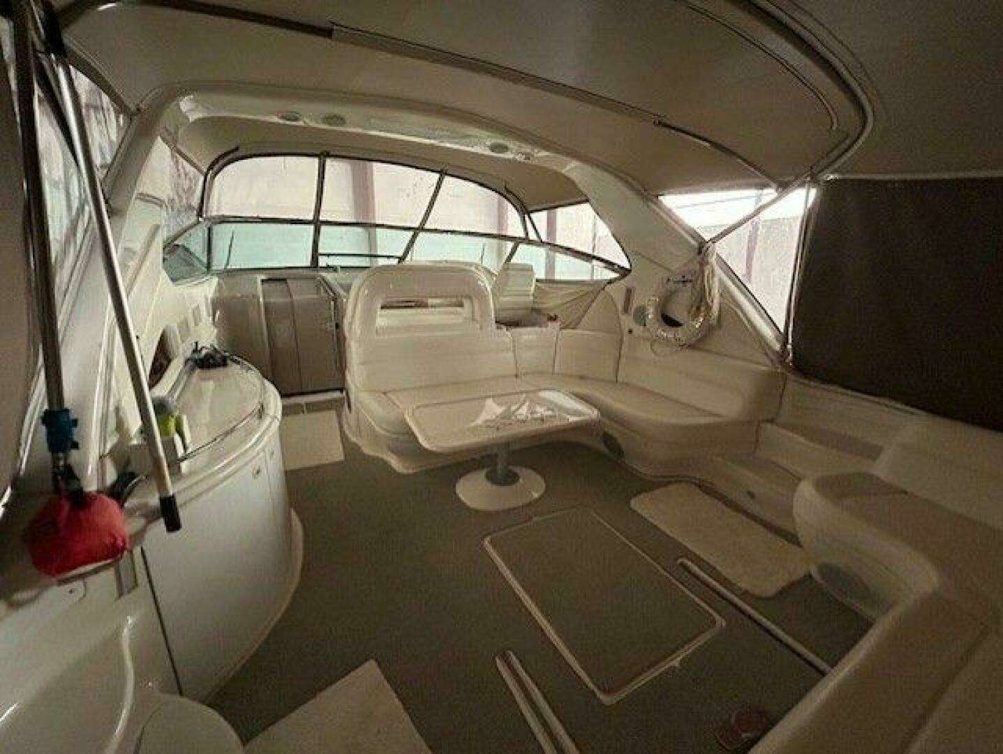 1998 Sea Ray 540 Sundancer - Image 10
