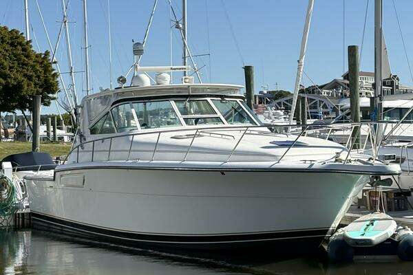 1996 Tiara Yachts — - Image 1