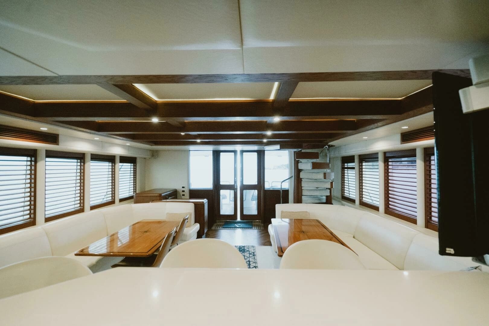 1996 Oceanfast 87 Enclosed Bridge Sportfish - Image 5