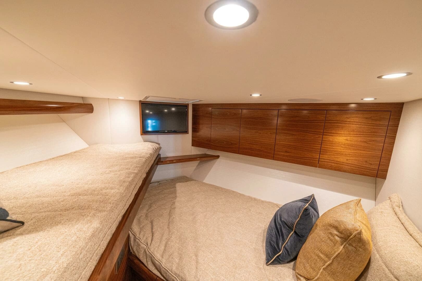 2025 Viking 58 Convertible - Image 22