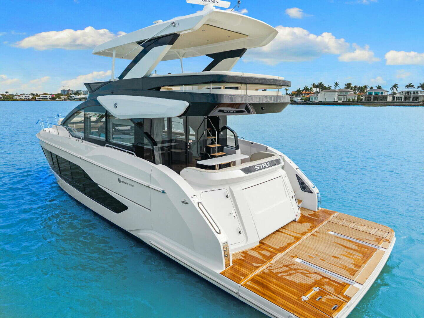 2026 Cruisers Yachts 57 FLY - Image 9