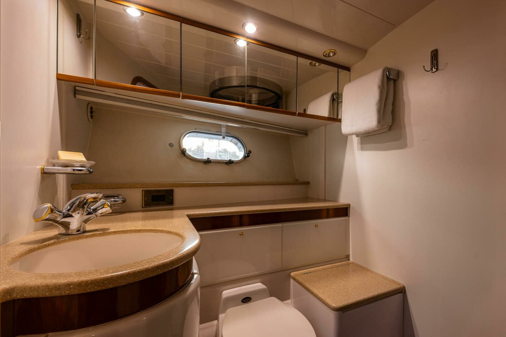 2002 Viking Princess 72 Princess Yacht - Image 57