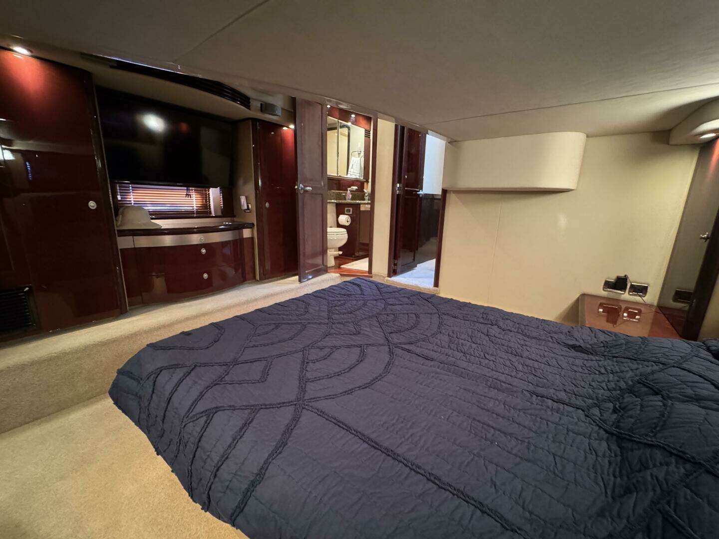 2007 Sea Ray 58 Sedan Bridge - Image 41