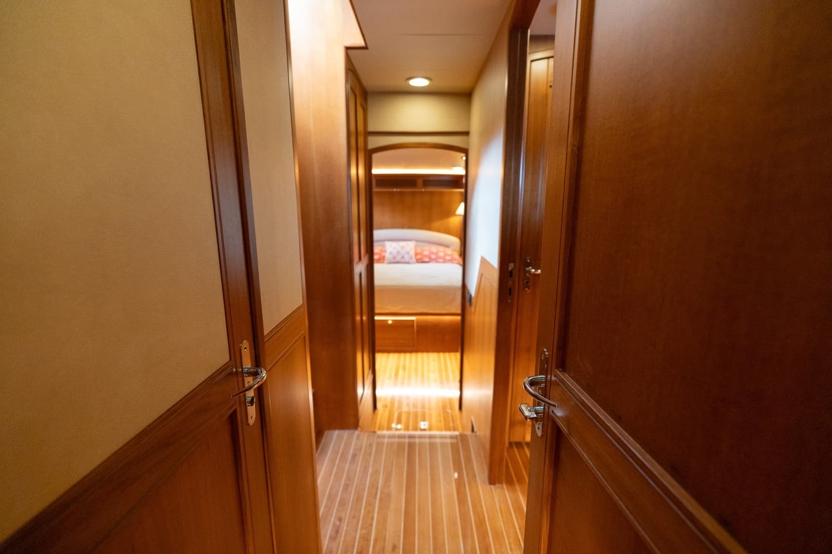 2016 Marlow Explorer 58E - Image 41