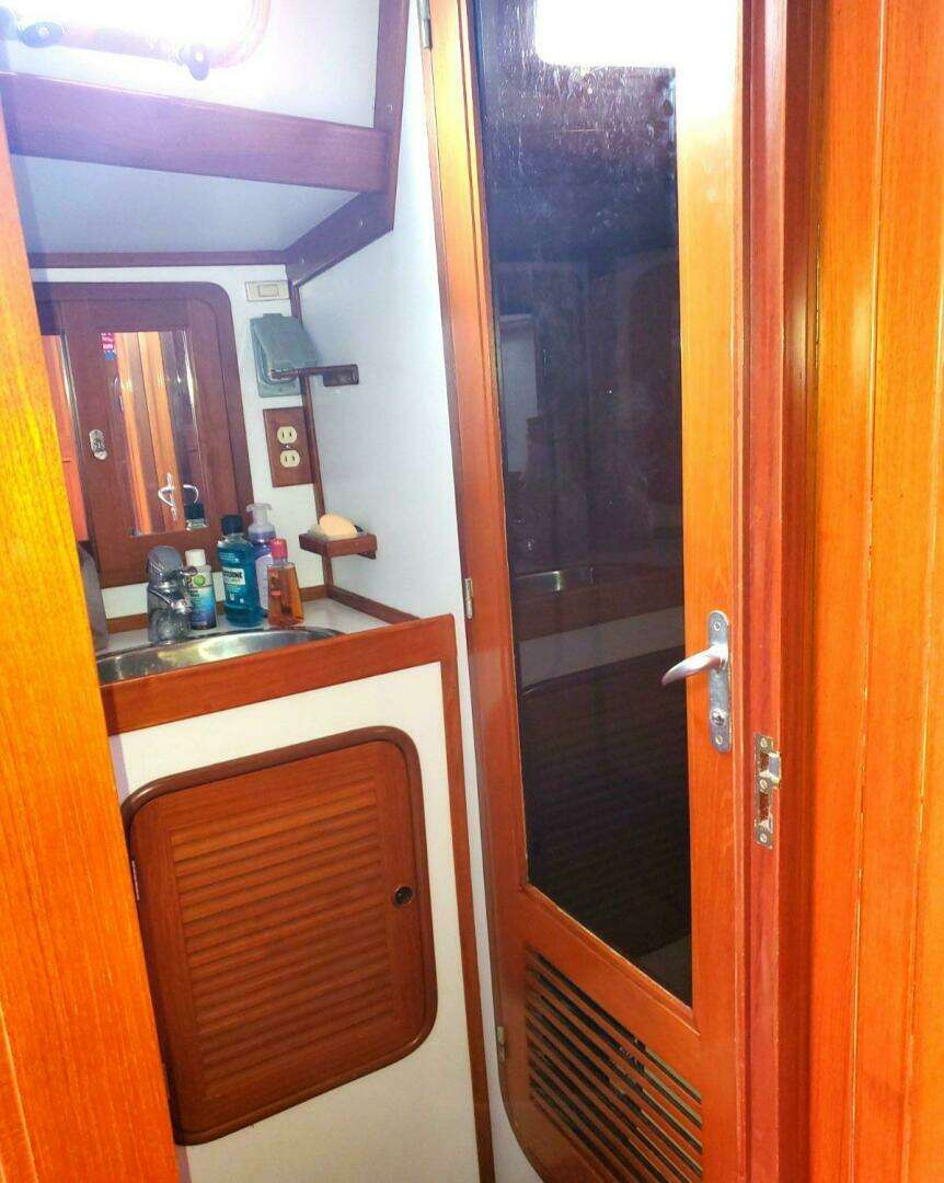 1997 Tayana 52 - Image 22