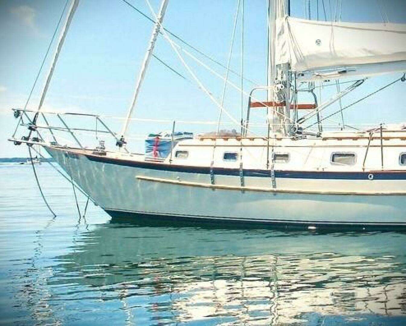 1995 Pacific Seacraft 37 - Image 19