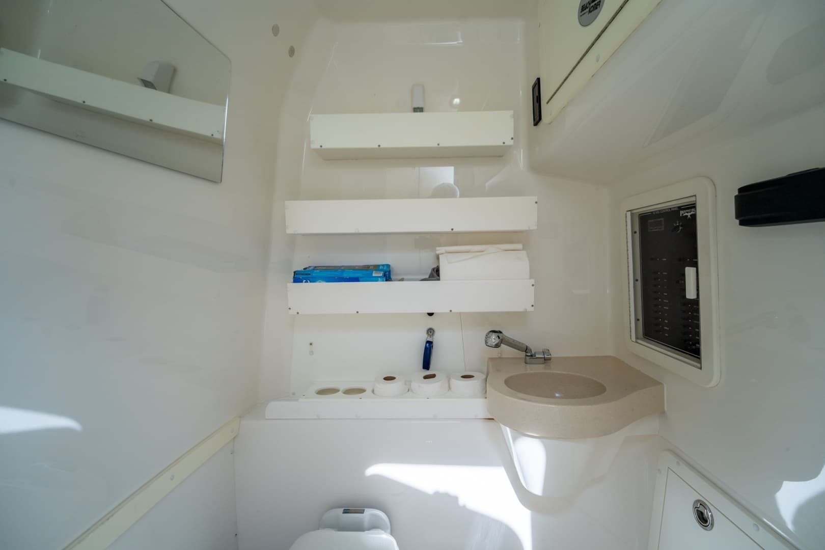 2017 Invincible 39 Open Fisherman - Image 36