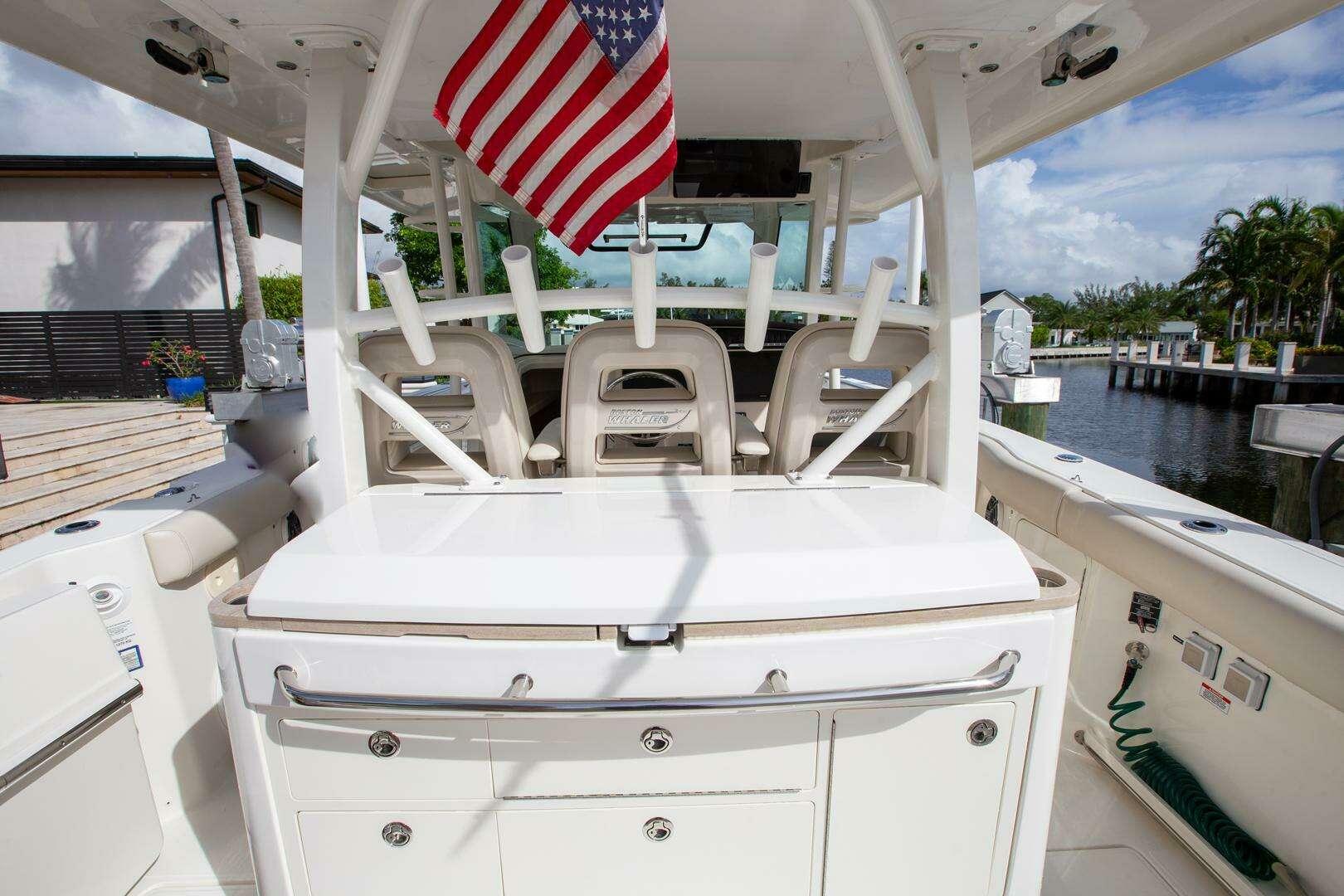2023 Boston Whaler 380 Outrage - Image 6