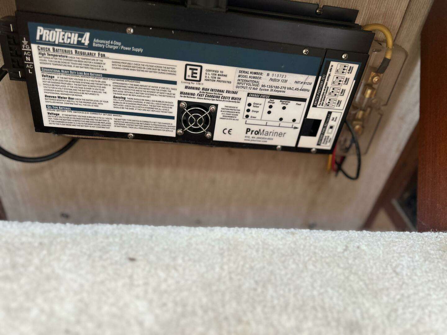 1985 Carver 3207 - Image 29