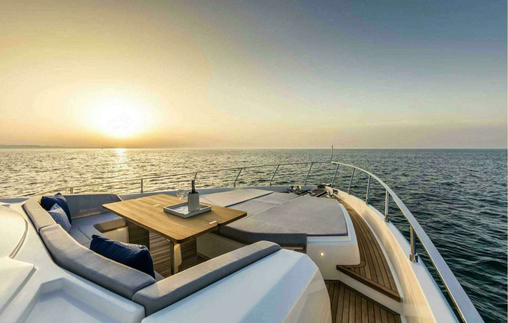 2019 Ferretti Yachts Ferretti 780 - Image 12