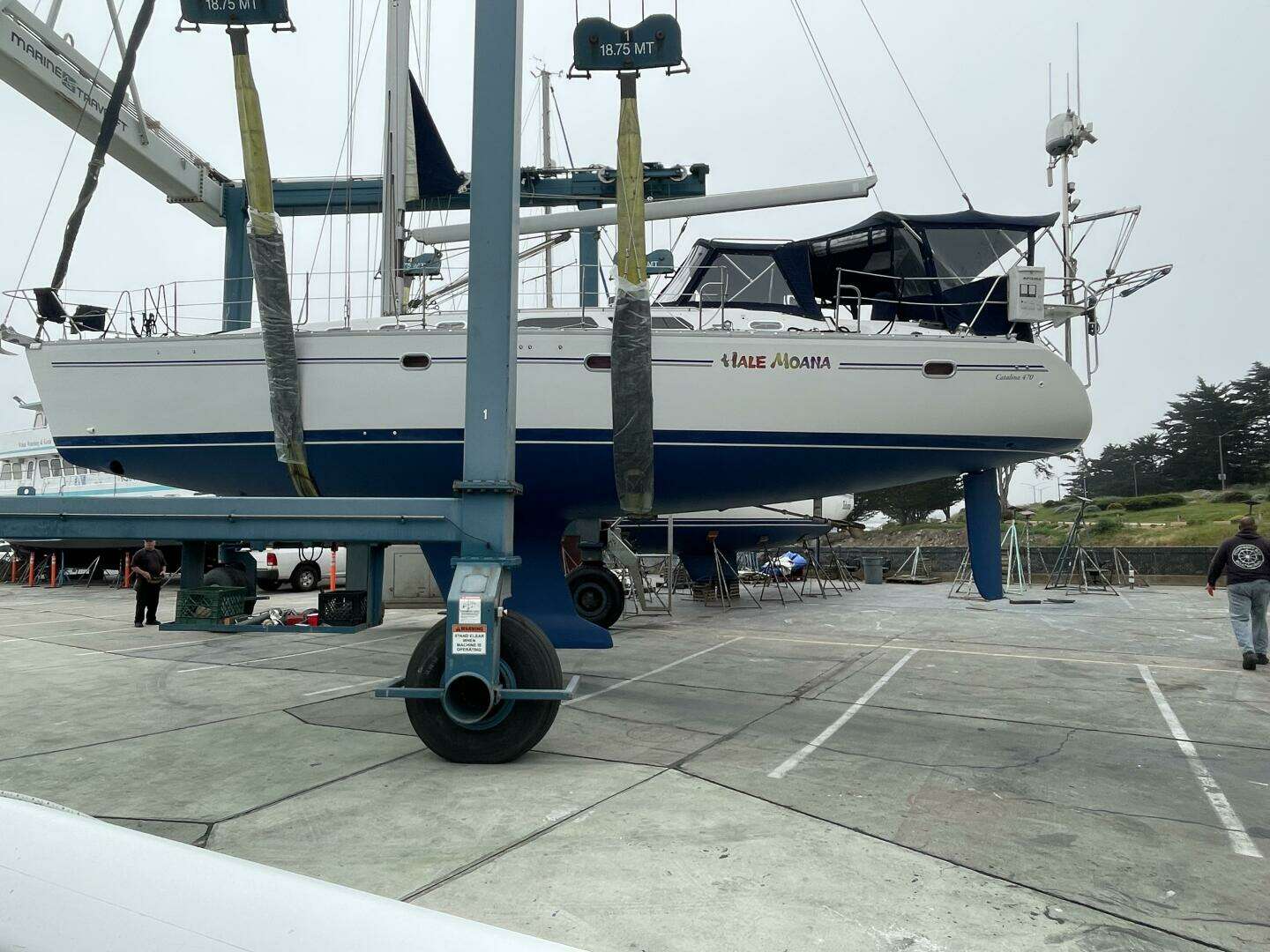 2005 Catalina 470 - Image 35