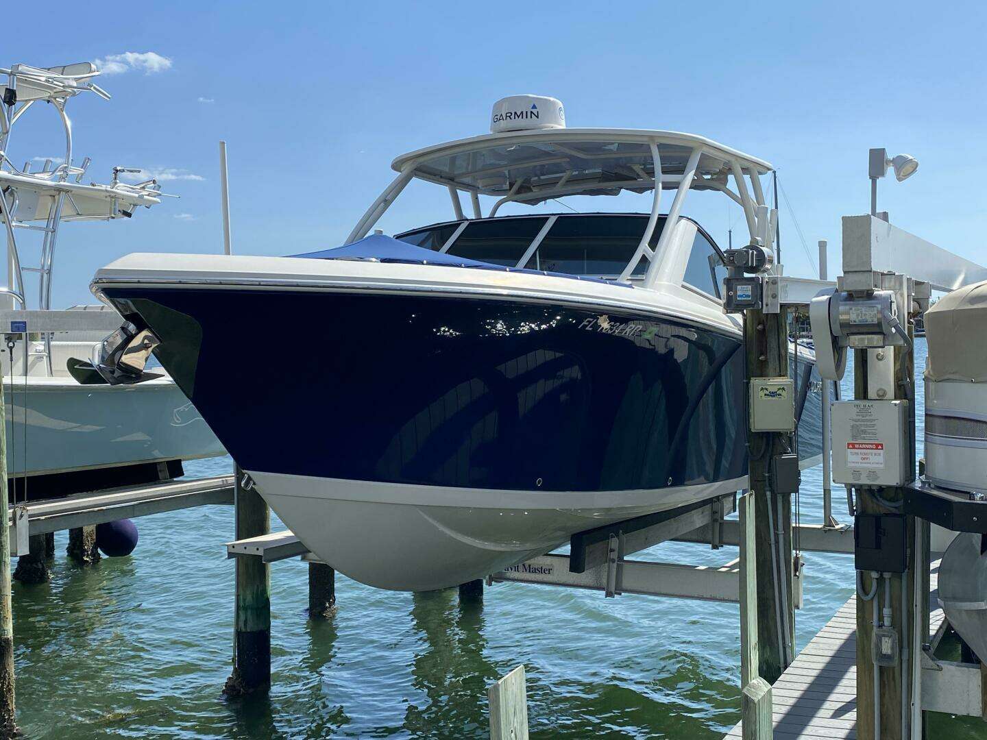 2018 Sailfish 275 Dual Console - Image 8