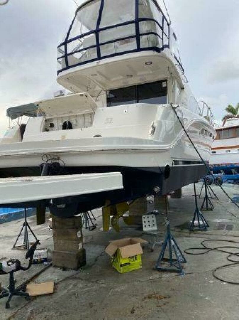 2007 Sea Ray 520 Sedan Bridge - Image 35