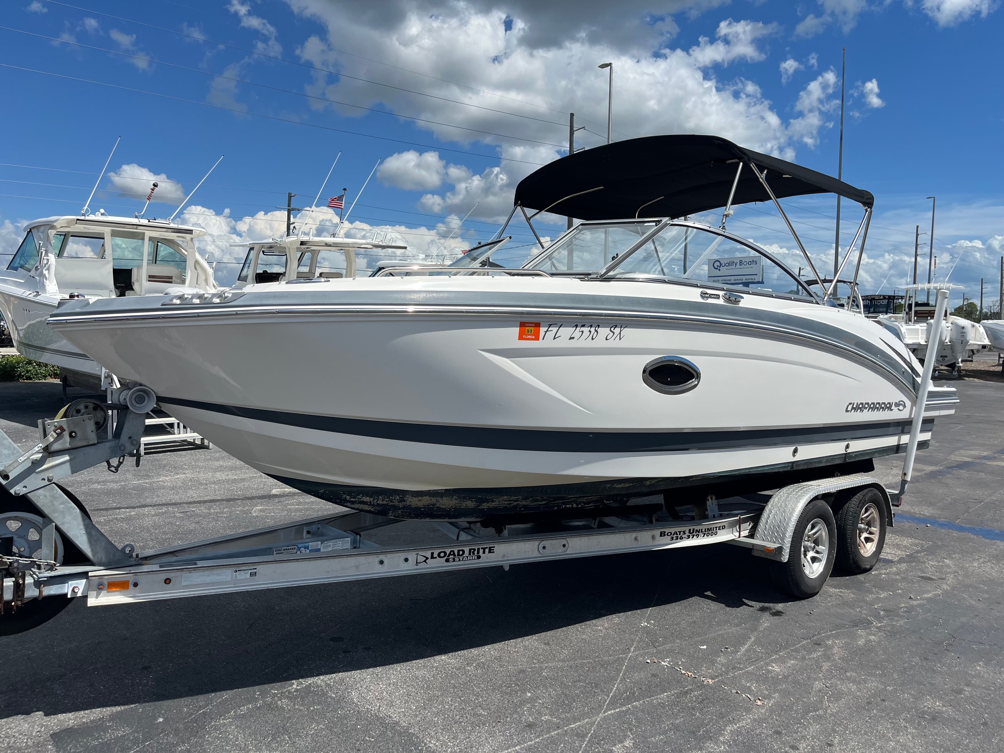 2017 CHAPARRAL 230 DELUXE - Image 6
