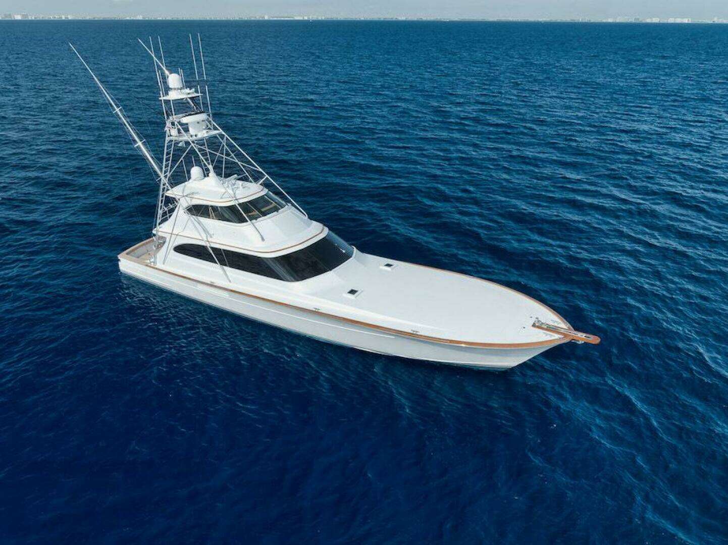 2016 Merritt 86' Enclosed Flybridge - Image 10