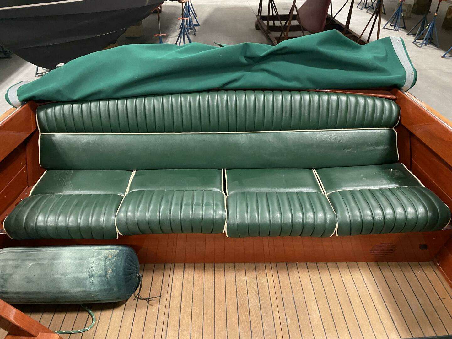 2010 Grand Craft 30 RS Anniversary Edition - Image 30