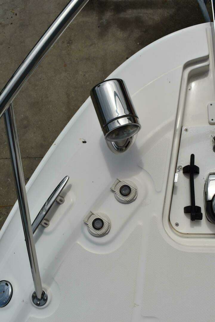 2011 Sea Ray 310 Sundancer - Image 30