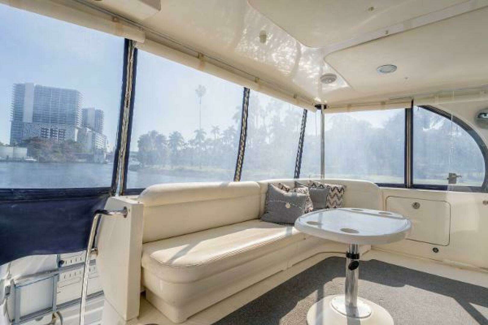 2005 Sea Ray 480 Motor yacht - Image 19