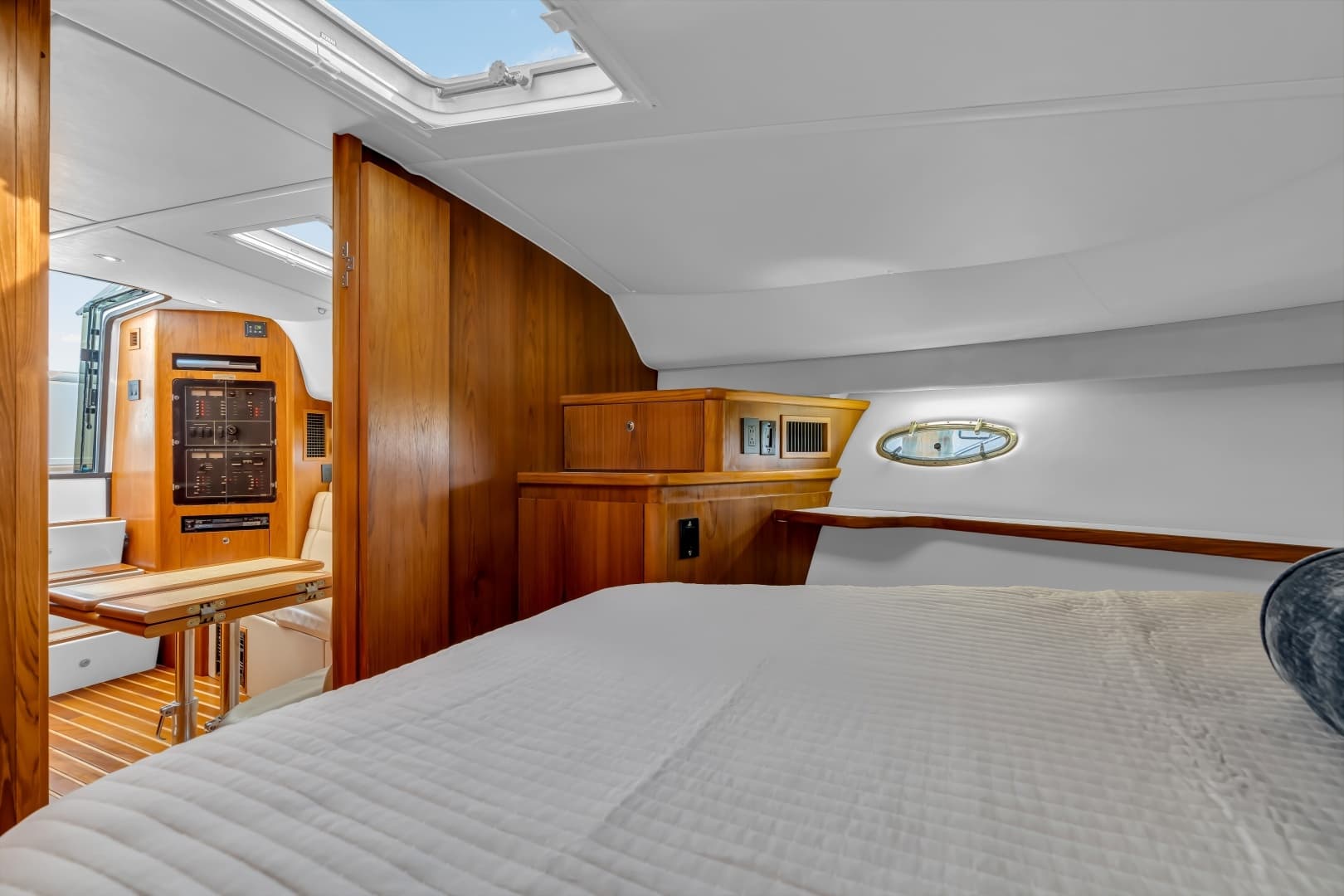 2002 Tiara Yachts 4100 Open - Image 57