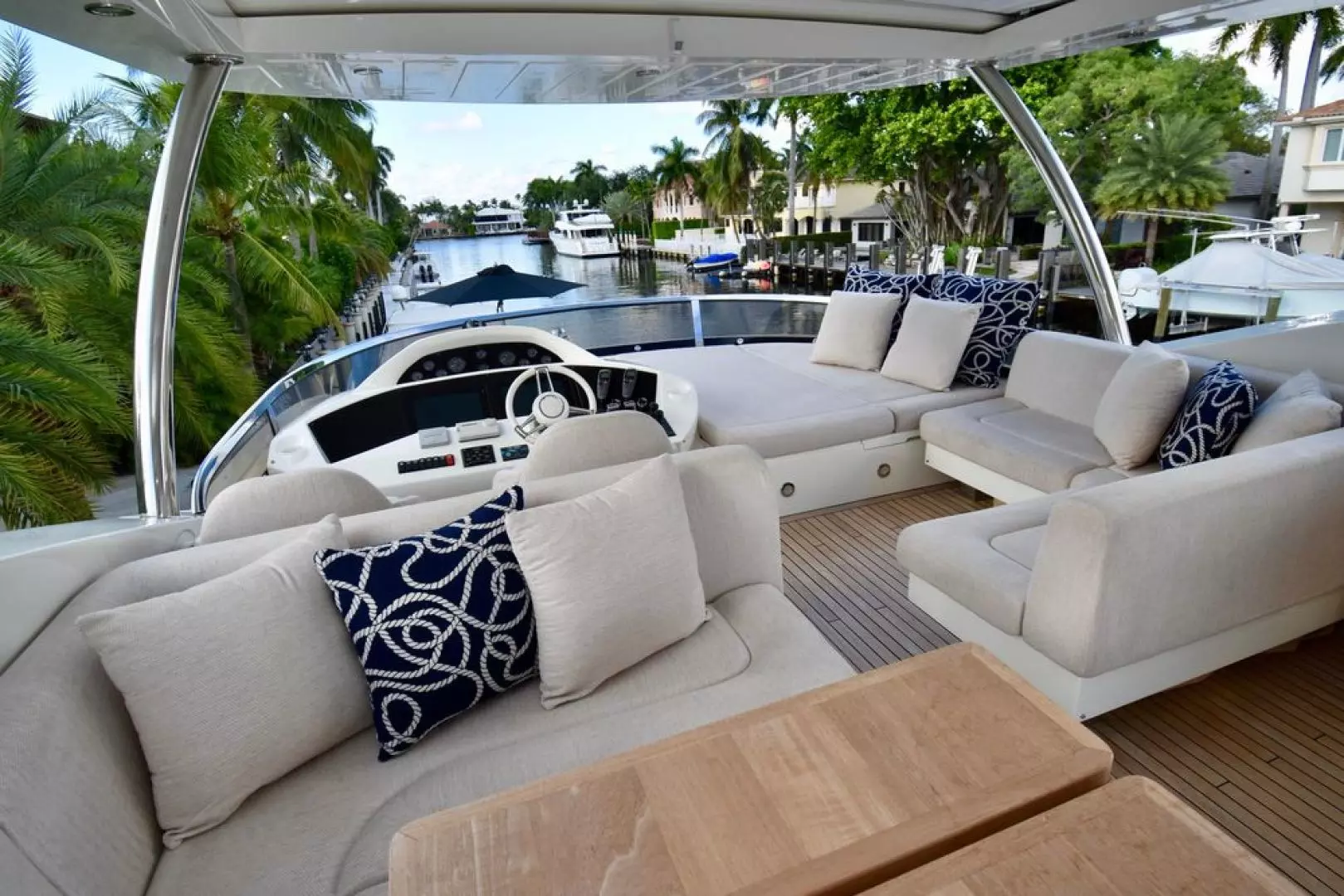 2014 Sunseeker Yacht - Image 23