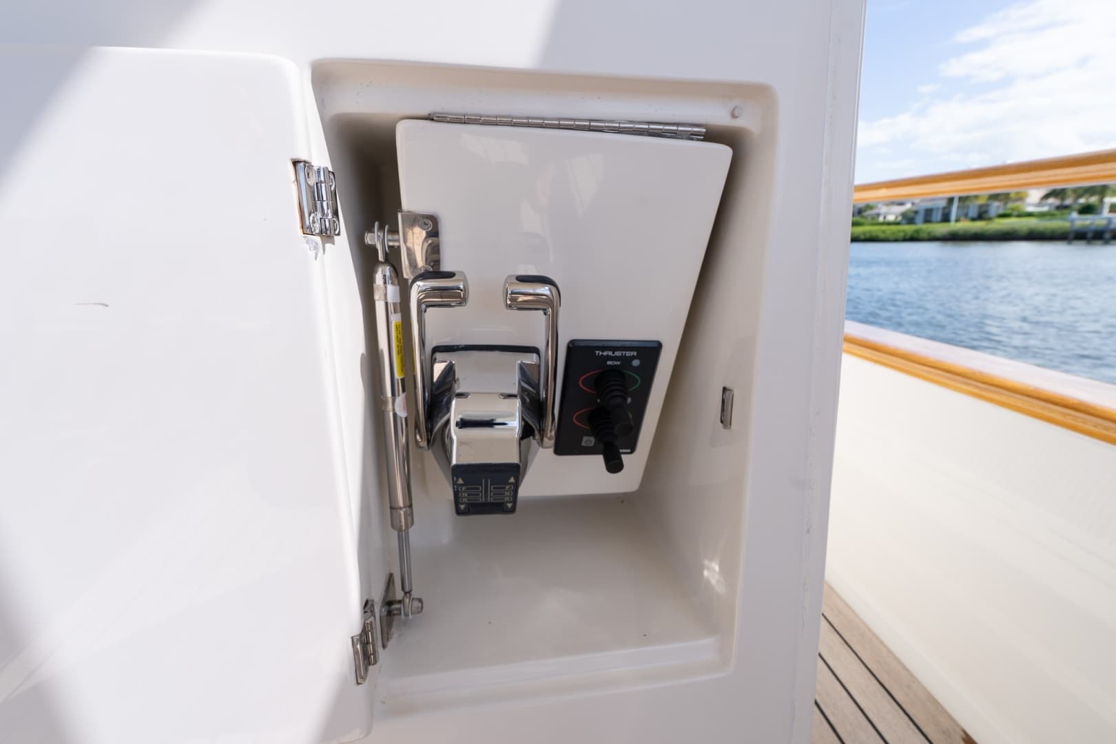 2016 Marlow Explorer 58E - Image 12