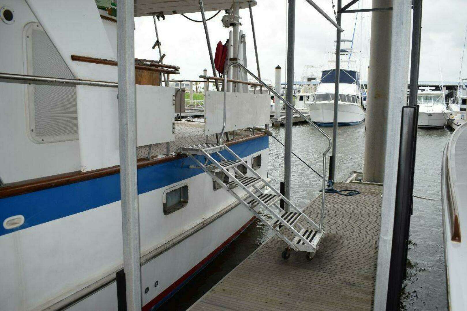 1984 DeFever — - Image 4