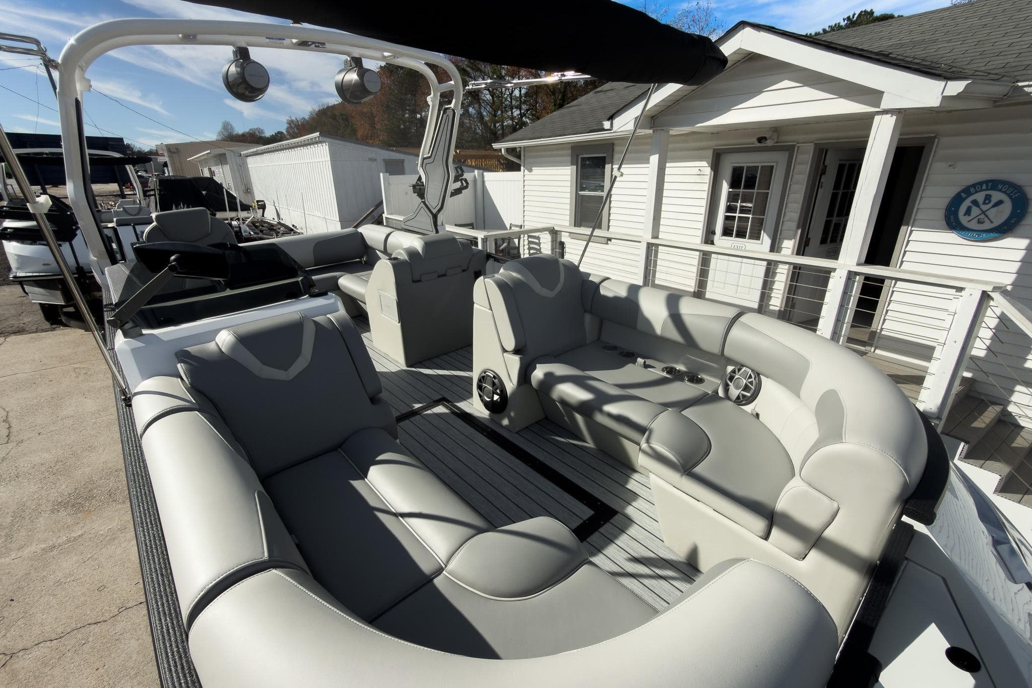 2026 Montara Surf Boss 2.0 SL 23" boat with spacious seating and modern design.