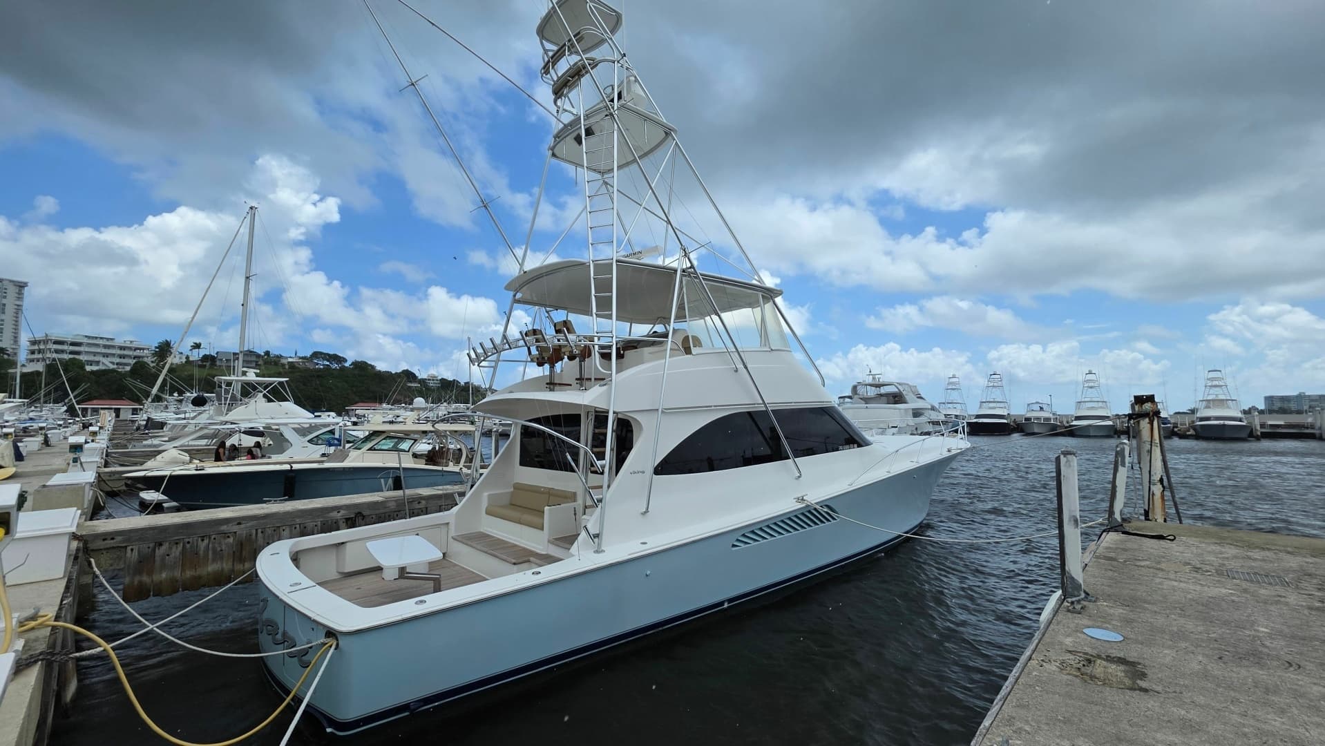 2010 Viking 64' Sportfish Convertible - Image 2