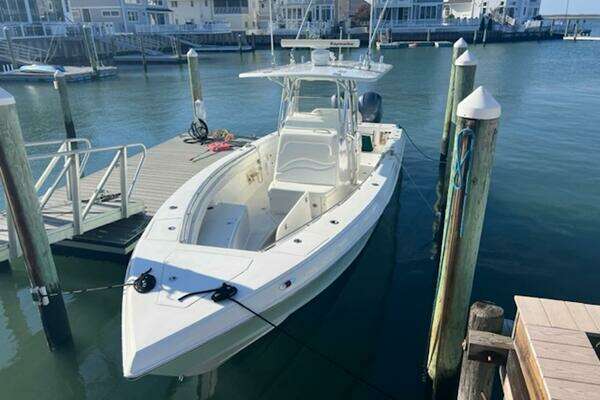 2008 Spectre 34 Center Console - Image 1