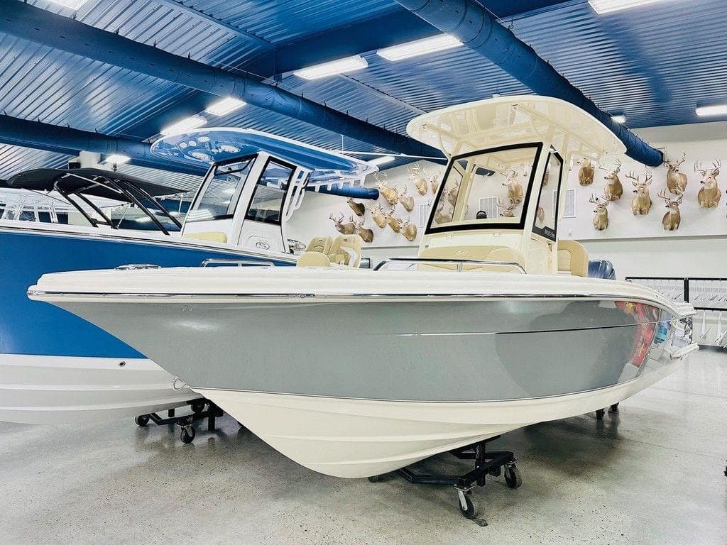 2026 Scout 215 XSF