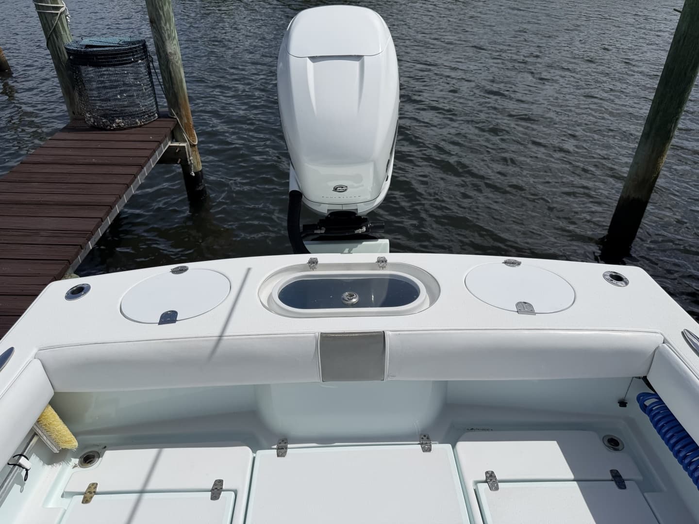 2022 Latitude Tournament Boats 25 Center Console - Image 10