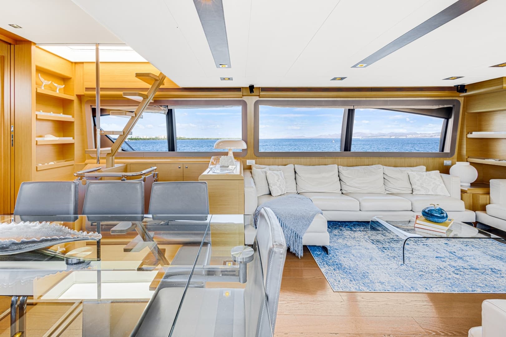 2013 Ferretti Yachts F800 - Image 21