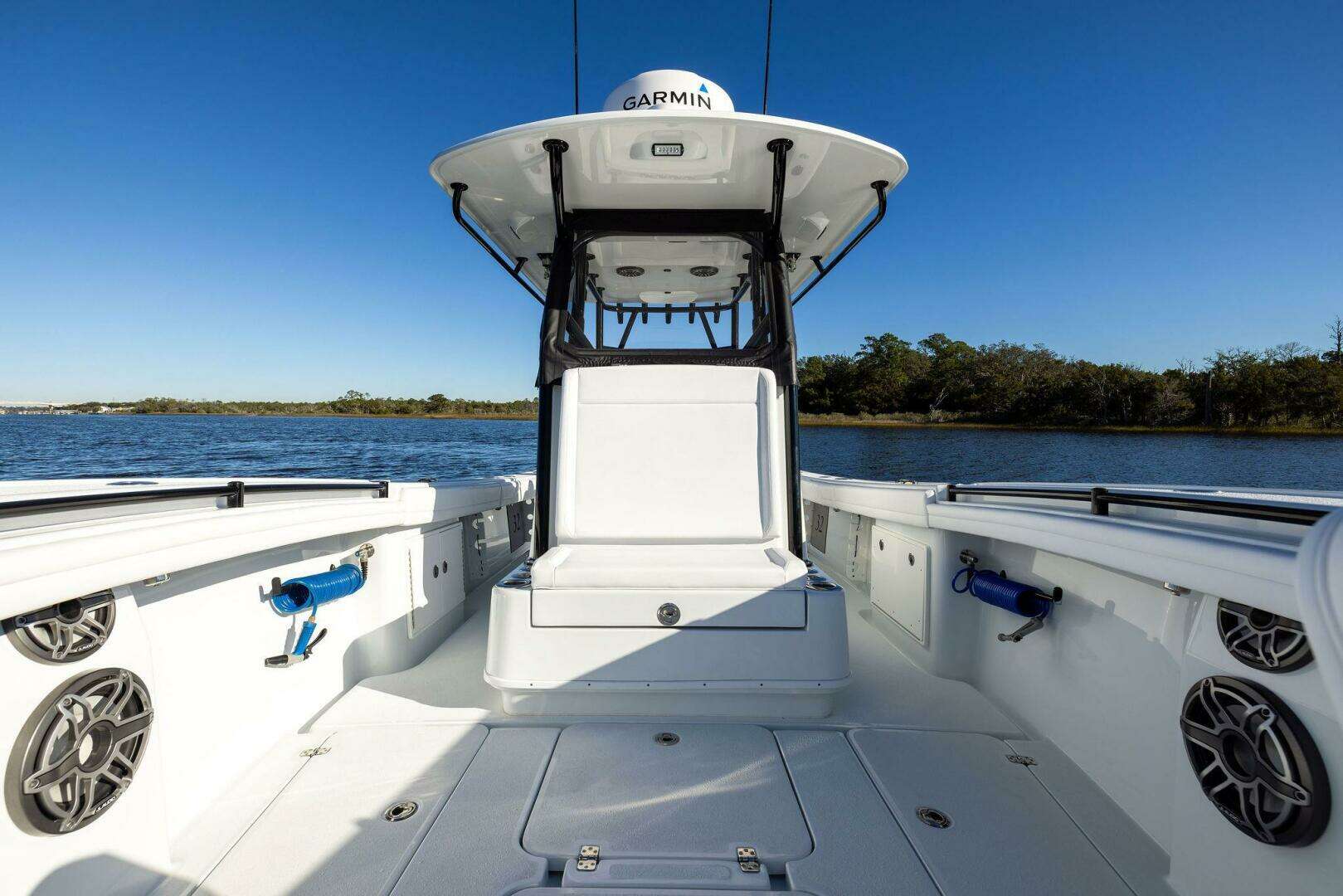 2023 Yellowfin 32 Offshore - Image 46