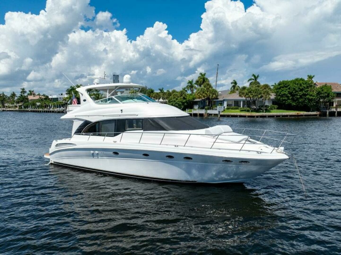 2001 Sea Ray 540 Cockpit Motor Yacht - Image 6