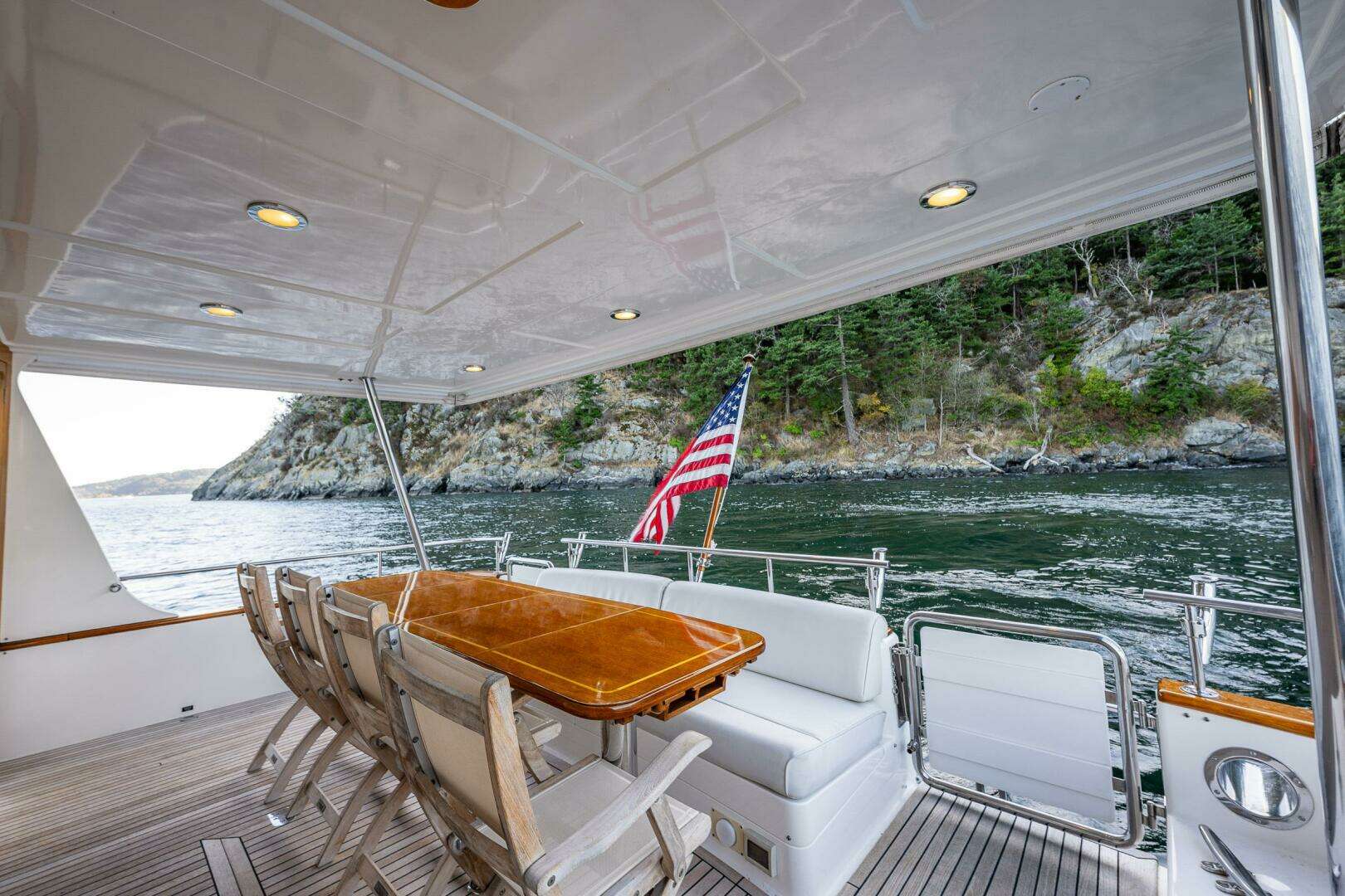 2007 Grand Banks 59 Aleutian Raised Pilothouse - Image 31
