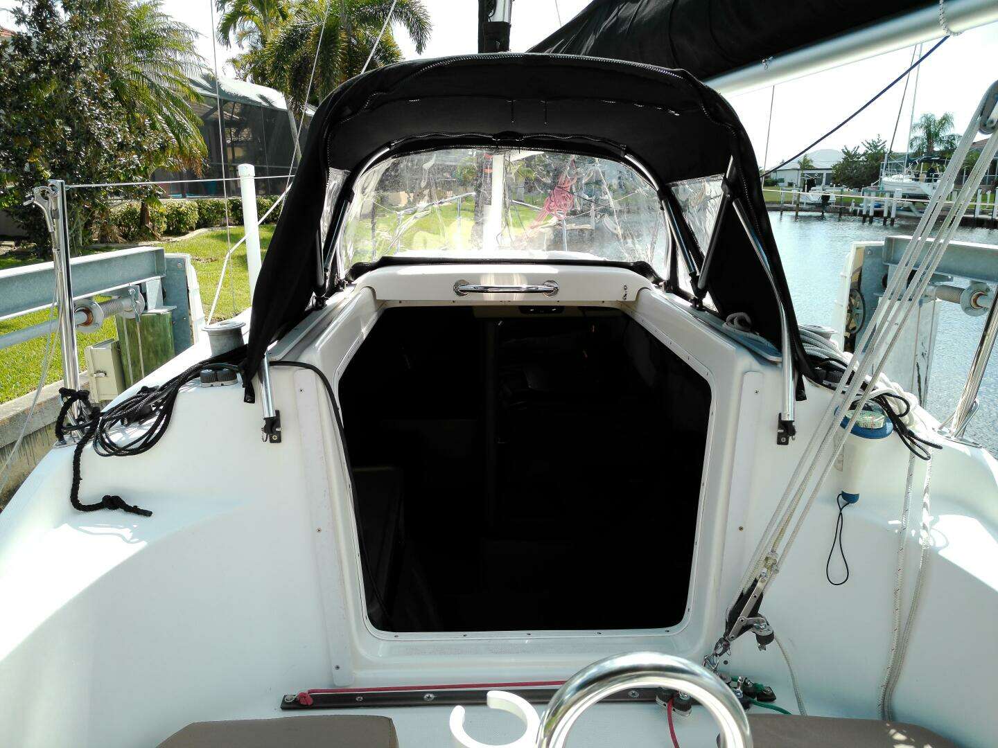 2010 Macgregor — - Image 15