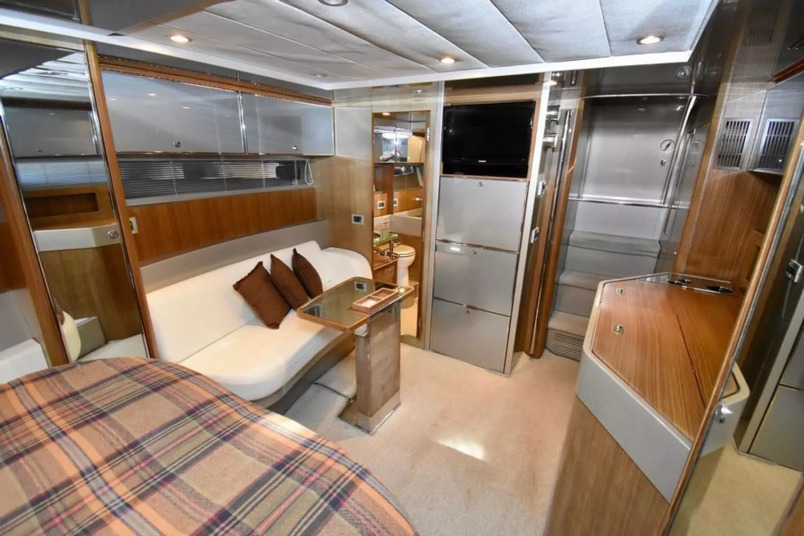 2006 Riva Rivarama - Image 31