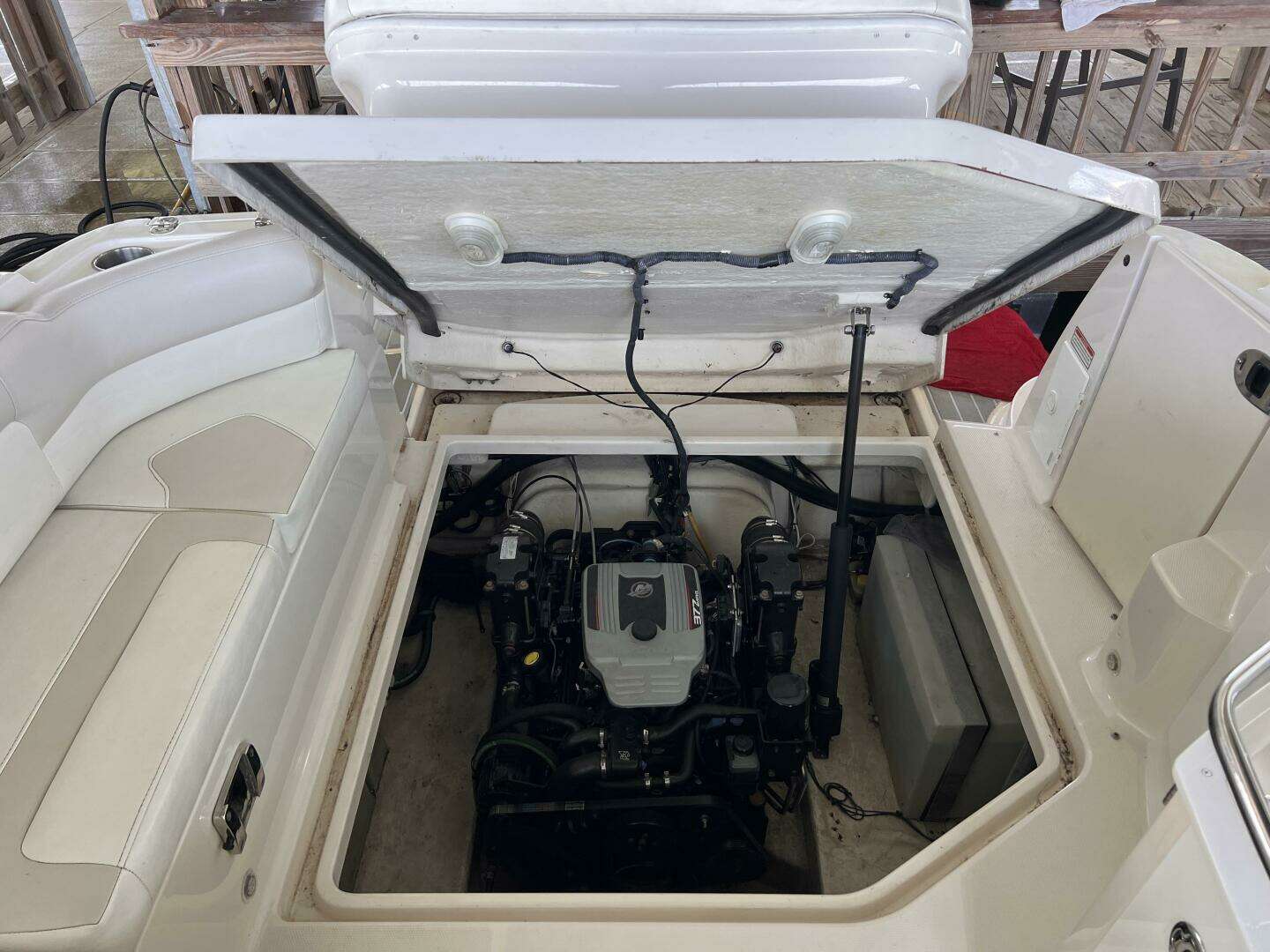 2009 Monterey 280 SC - Image 49