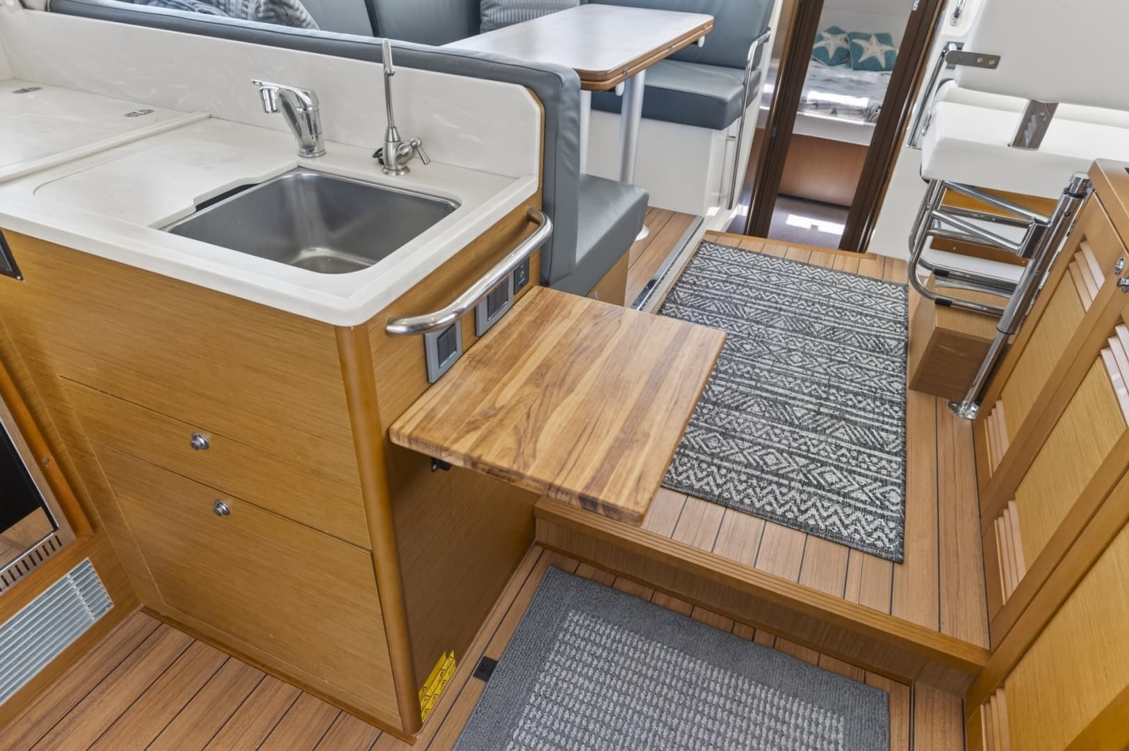 2022 Beneteau Swift Trawler 41 Fly - Image 43