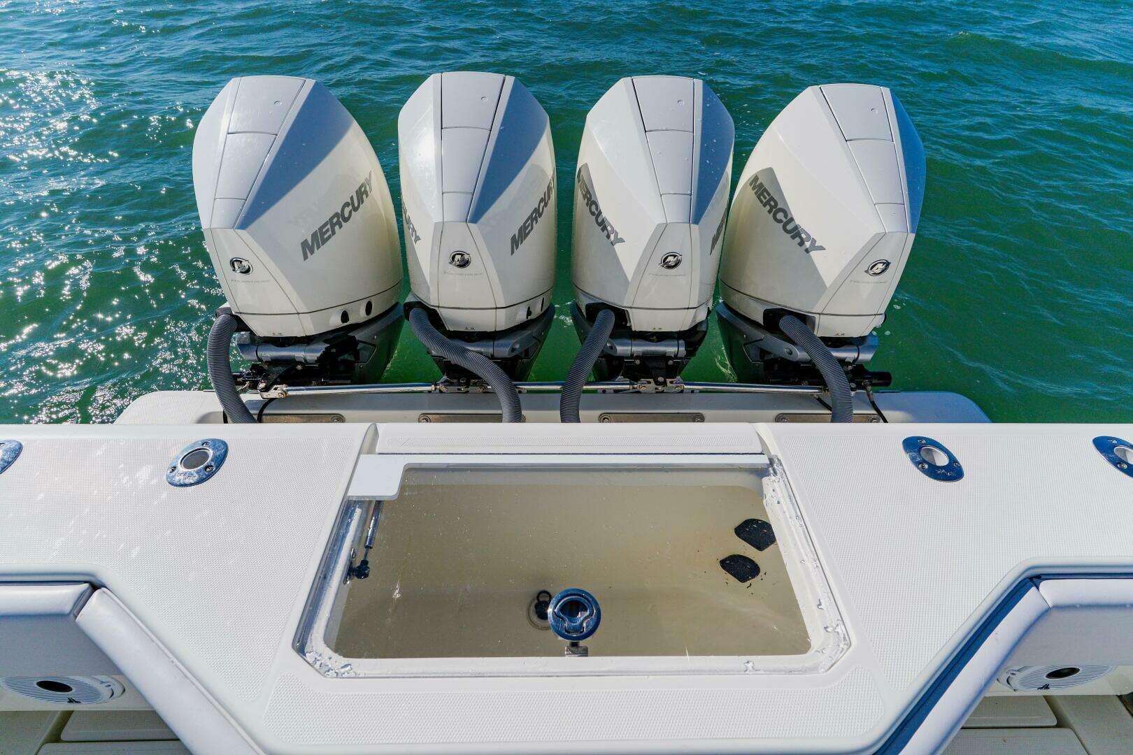 2012 SeaVee 390B - Image 40