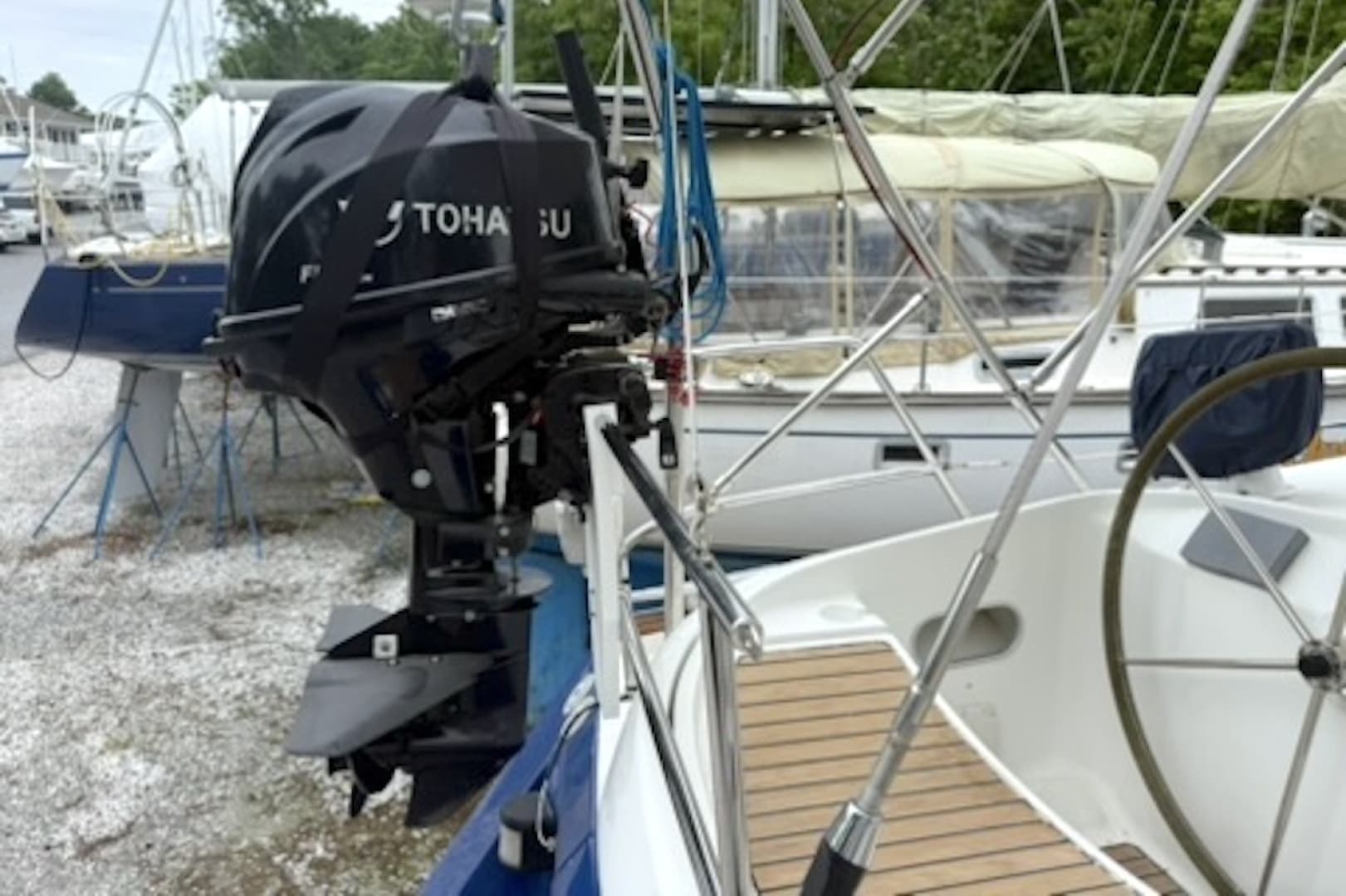 2001 Beneteau — - Image 21