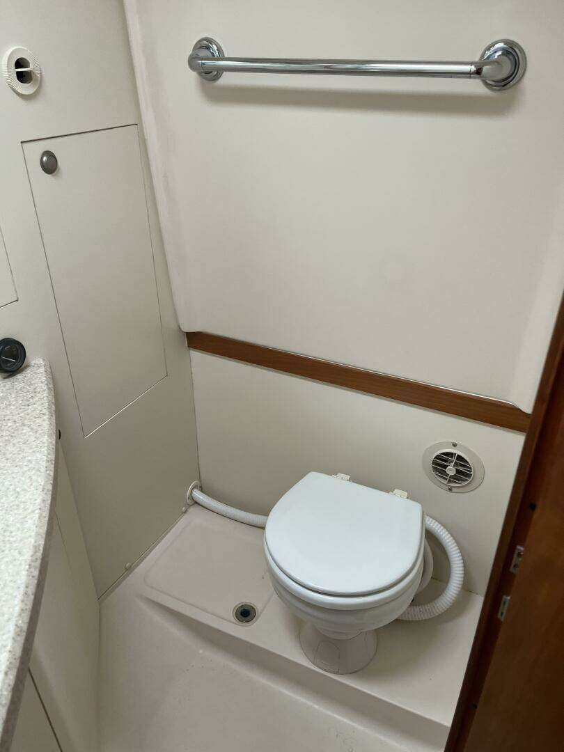 2005 Mainship Rum Runner 2 - Image 12