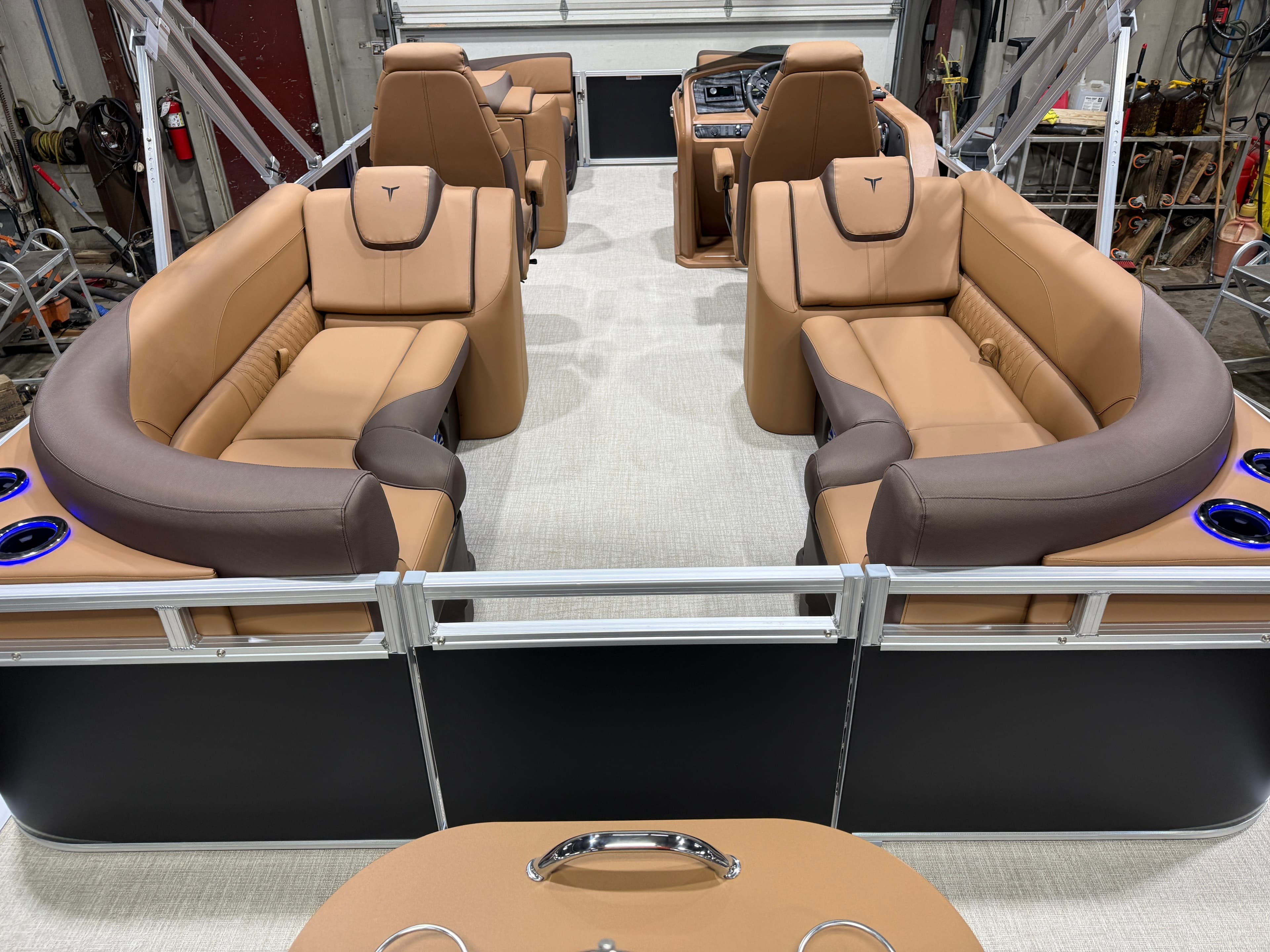 2026 Tahoe LTZ 300HP Quad Lounge 2385 Tritoon - 6